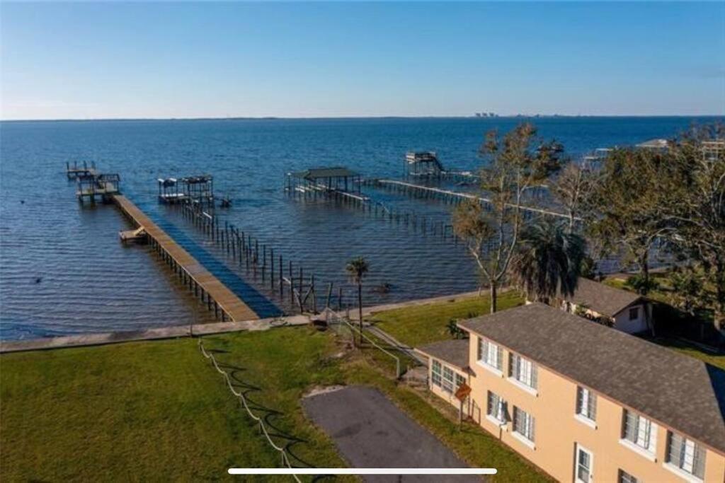 The Spotted Tail Villa Hackberry Exterior photo